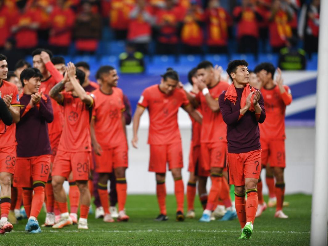 国足力克对手，挺进国际比赛半决赛