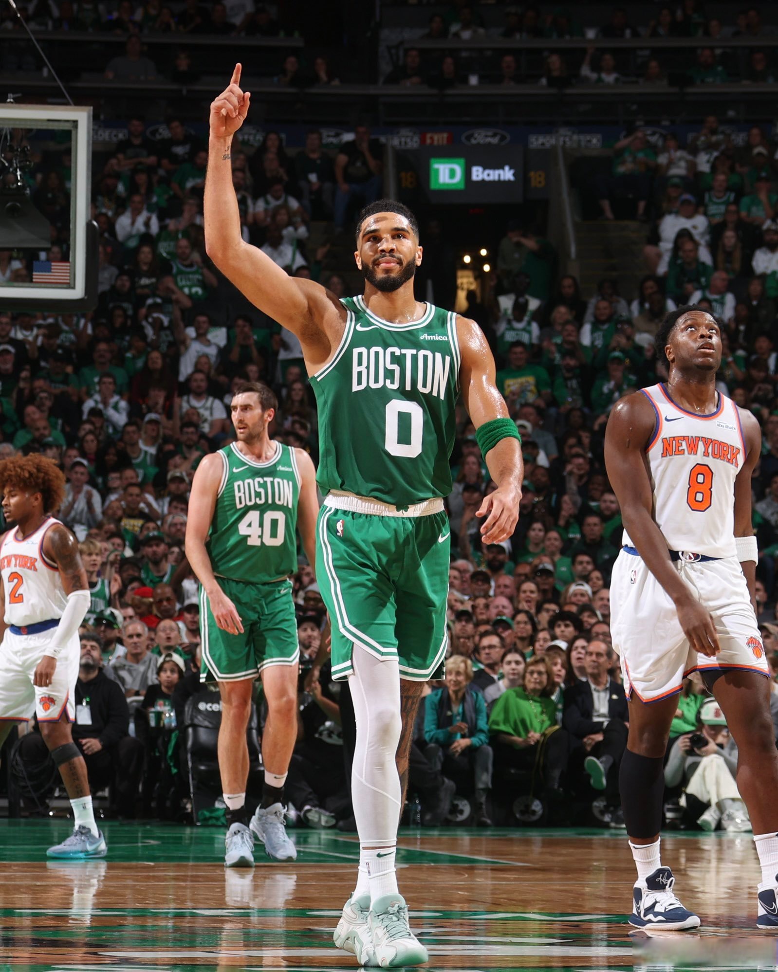 凯尔特人客场力克公牛，塔图姆贡献分的简单介绍