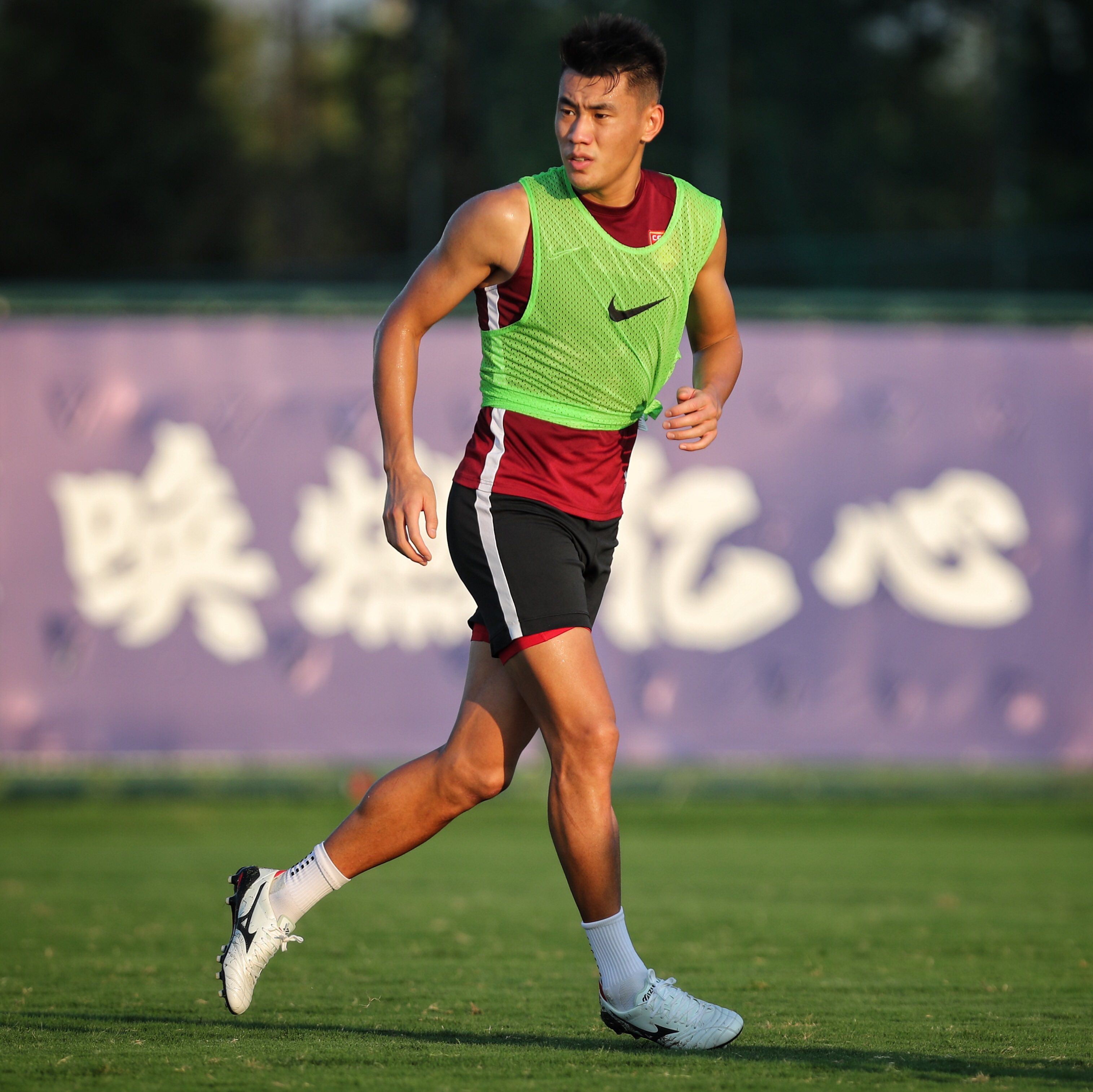 包含马夫队主力球员回归训练，备战再次强敌的词条