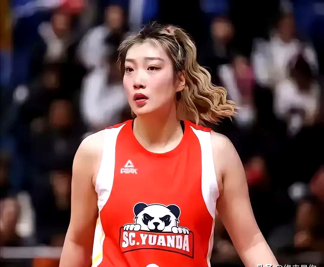 河南男篮防守如铁桶，对手难以突破