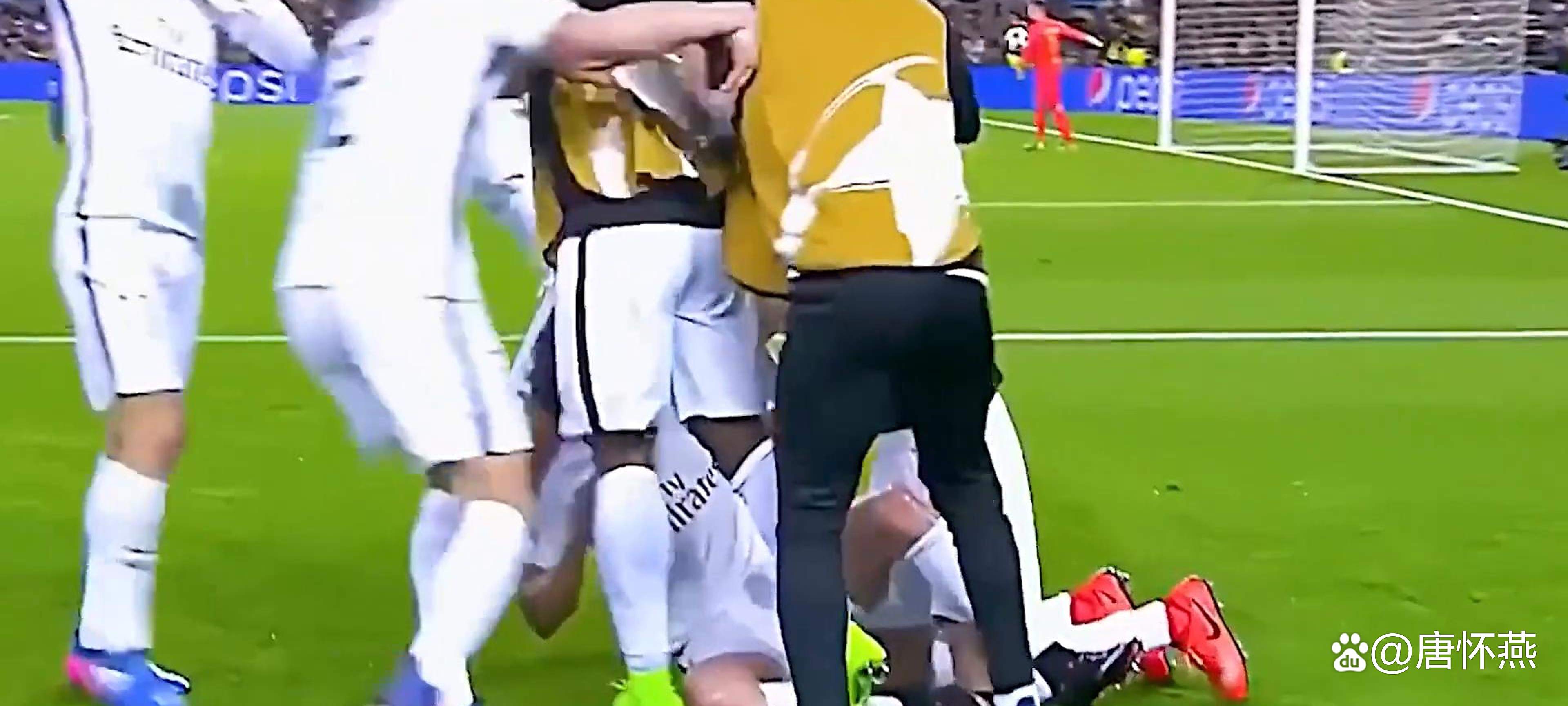 巴萨逆转失利无缘欧冠强四