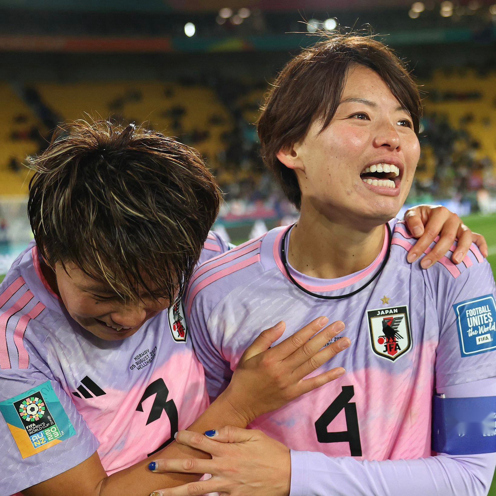 奥运女足比赛的气氛逐渐升温