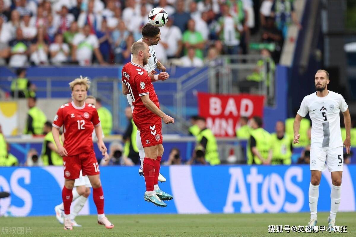 英格兰队在对阵波兰的比赛中获得胜利