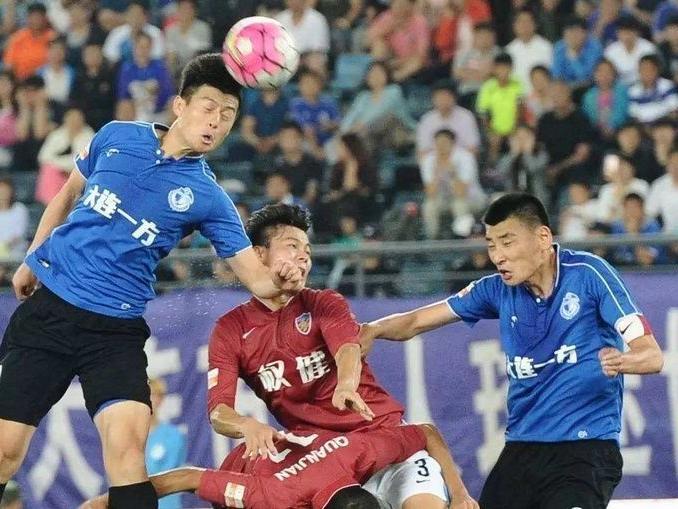 大连一方在主场战平山东鲁能，保持不败