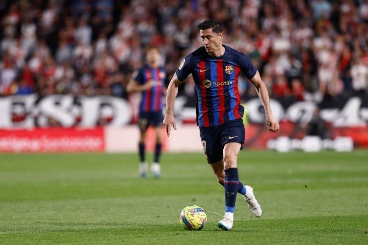 巴塞罗那主场大胜，球队士气高涨