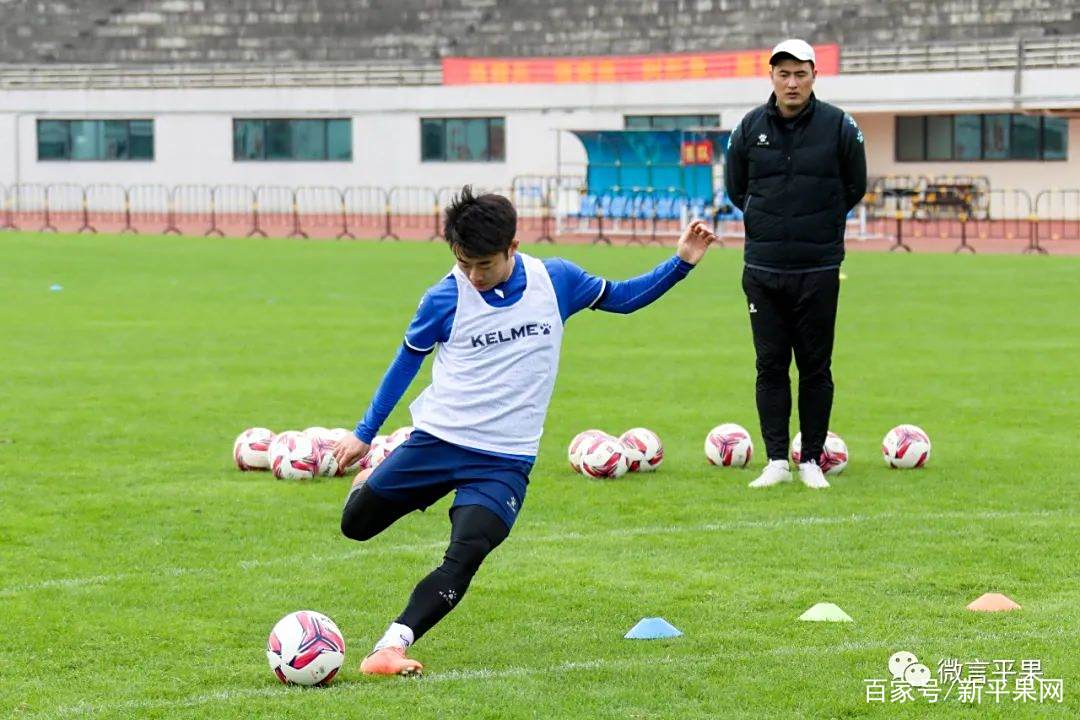 球队备战新战术谨慎提升，期待好成绩的简单介绍