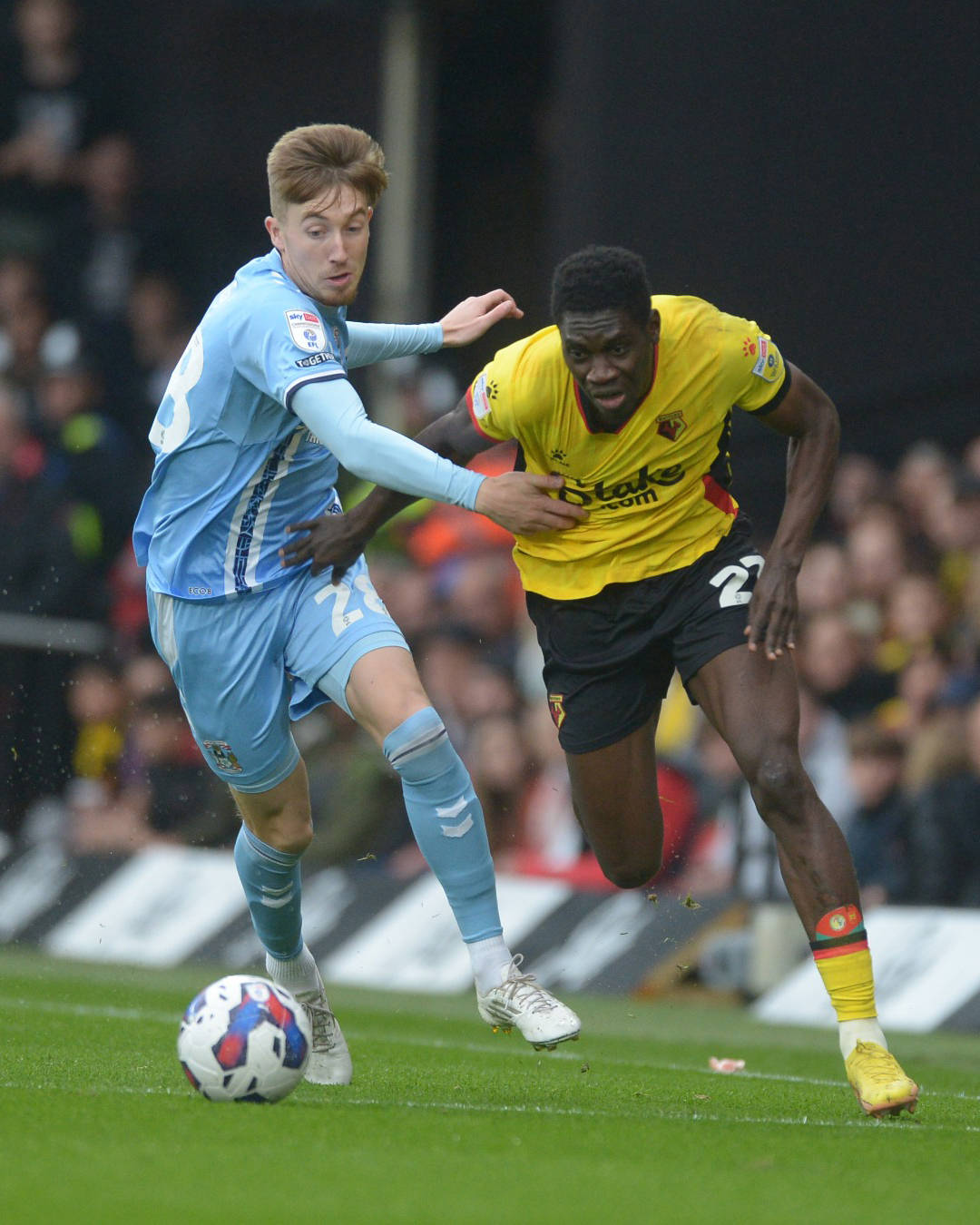 斯旺西客场告捷，取得比赛成功