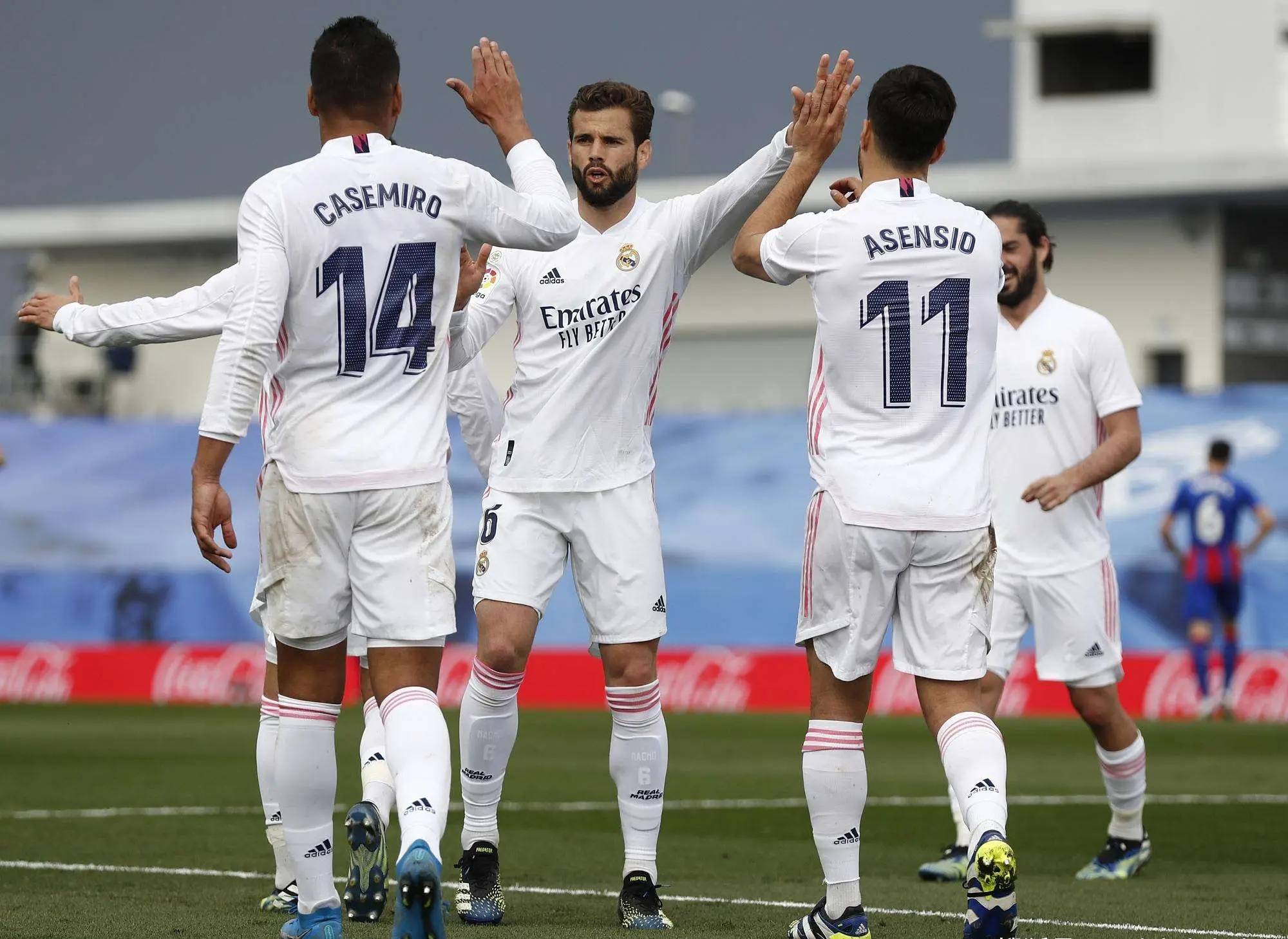 亚特兰大在精彩比赛中获得胜利，球迷振奋！的简单介绍