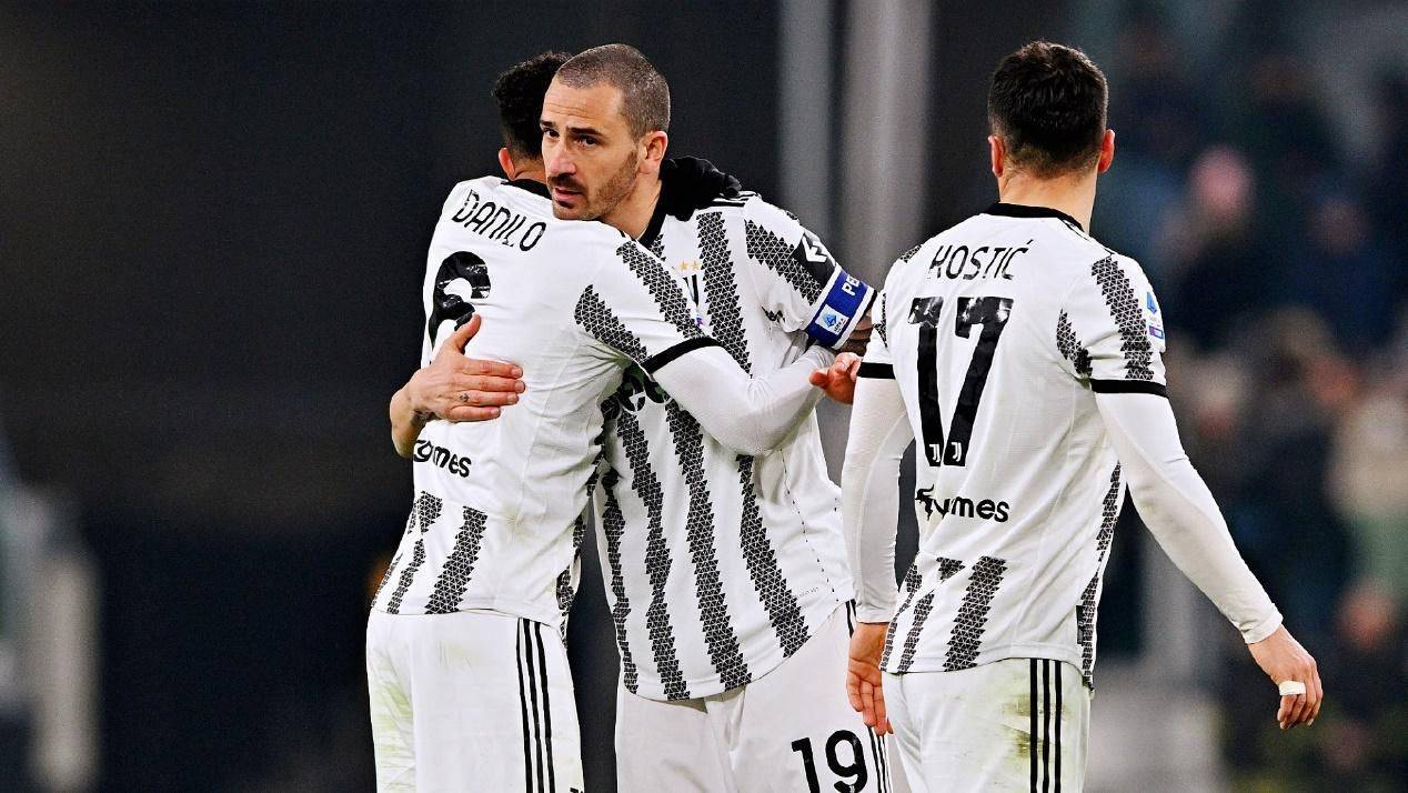 都灵客场击败斯佩齐亚，保持不败战绩