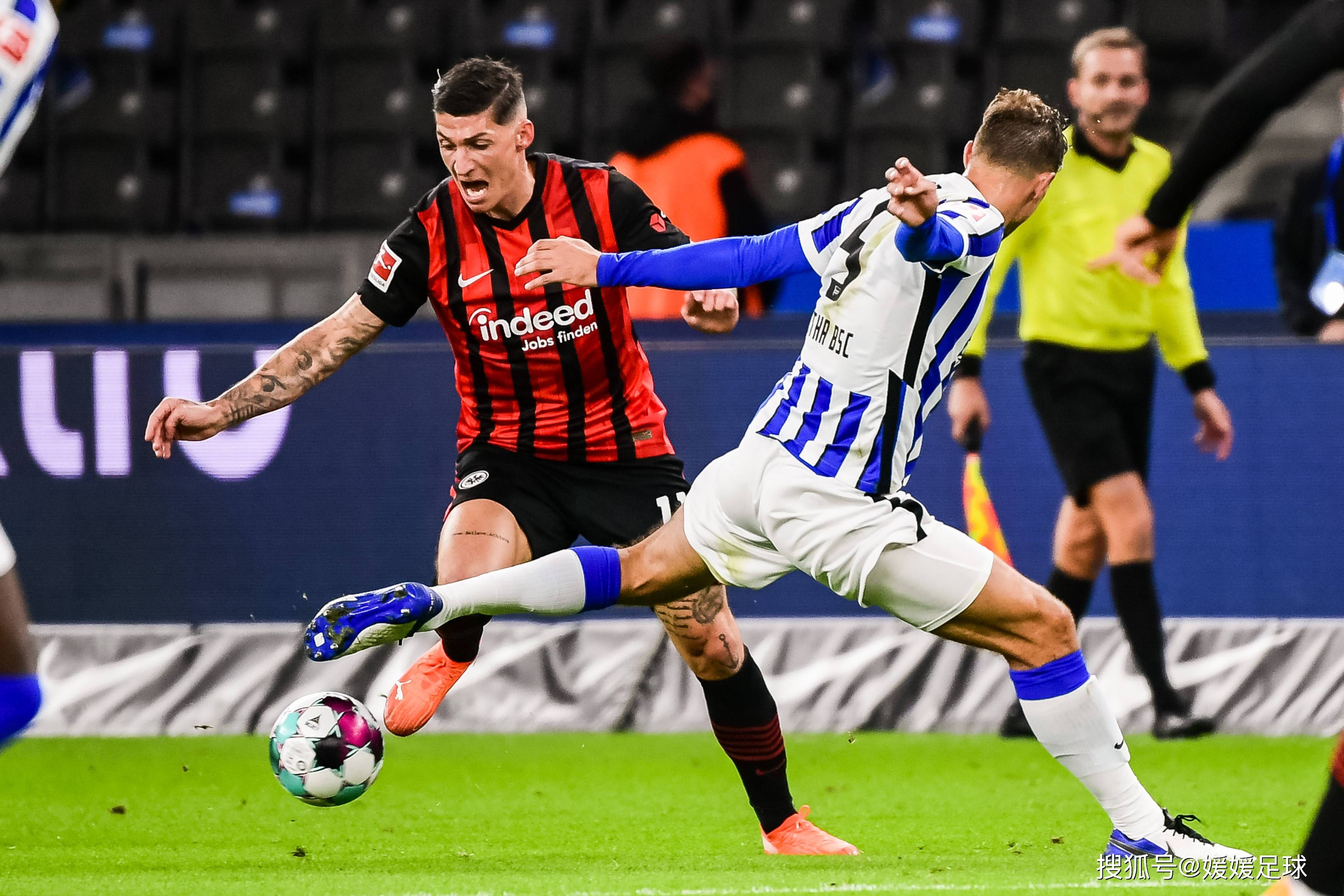 莱比锡红牛主场取得惊险胜利，保持不败纪录