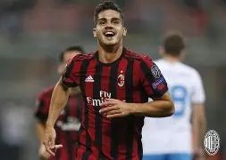 贝尔纳多-席尔瓦因伤退出曼城对阵尤文图斯的比赛 贝尔纳多-席尔瓦因伤退出曼城对阵尤文图斯的比赛