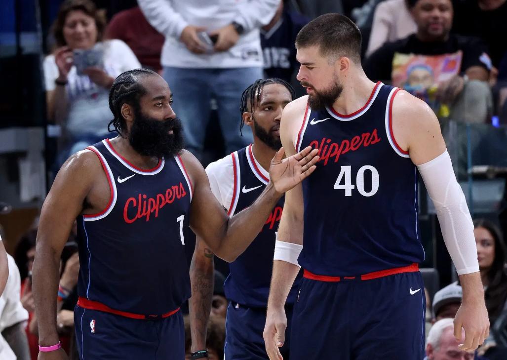 包含广东队横扫掘金,哈登扛起全队的词条 包含广东队横扫掘金,哈登扛起全队的词条